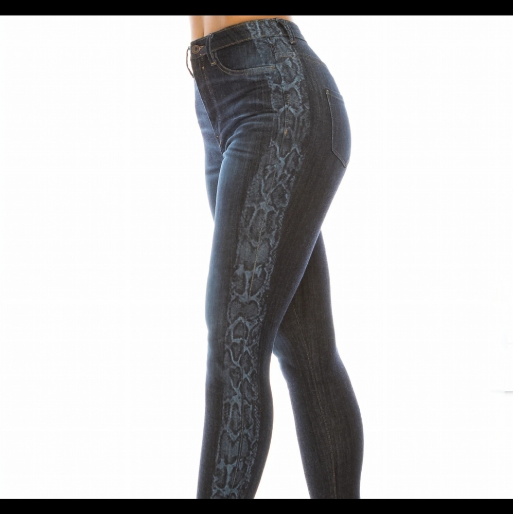 Aphrodite Women's High Waisted Skinny Jeans with Snake Printed Outseam.